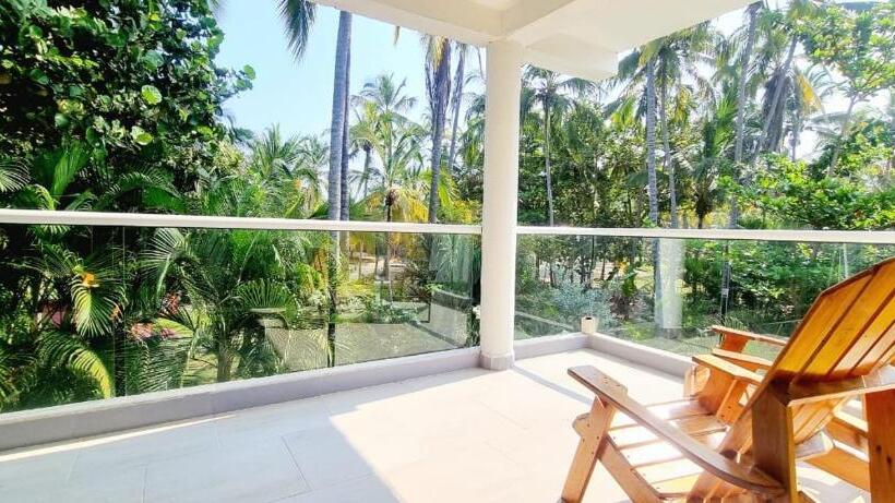 חדר סטנדרט עם מיטת קינג, Blue Mango Beach