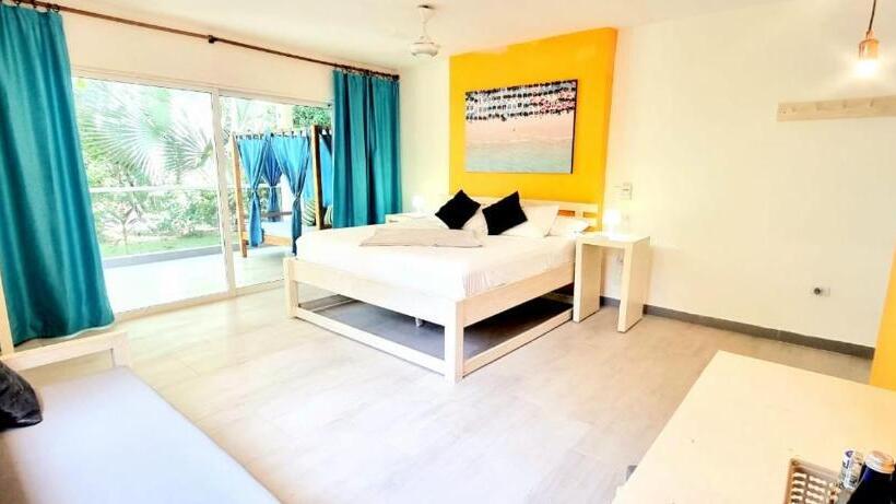 חדר סטנדרט עם מיטת קינג, Blue Mango Beach