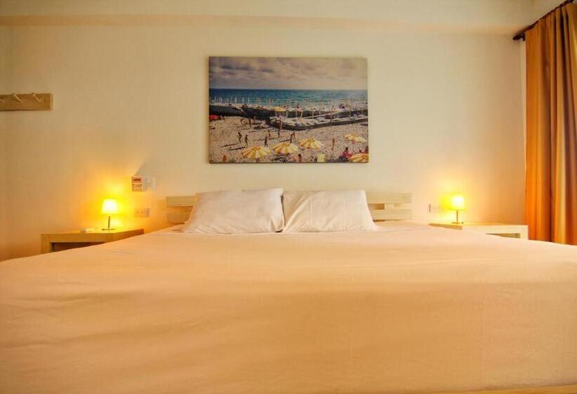 חדר סטנדרט עם מיטת קינג, Blue Mango Beach