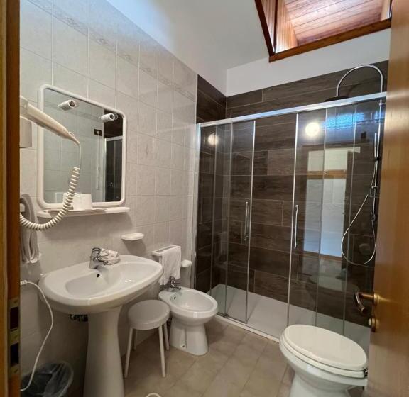 标准间, D La Varda Di Topran D Agata Paolo &c Sas