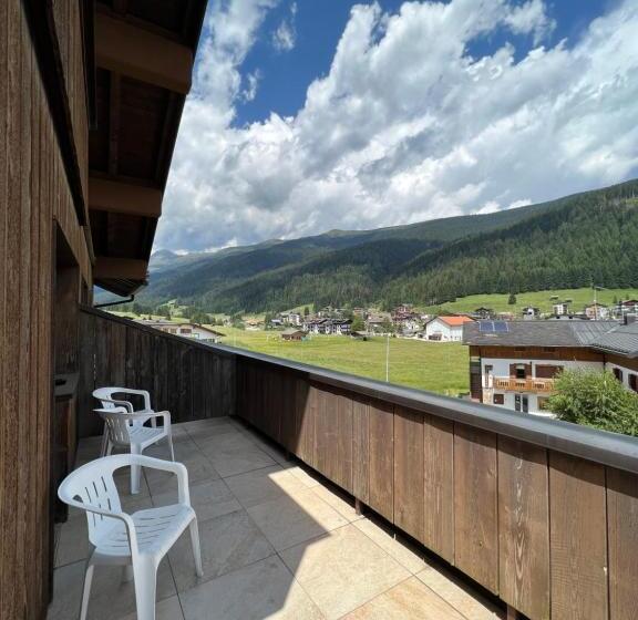 带阳台的三人标准间, D La Varda Di Topran D Agata Paolo &c Sas