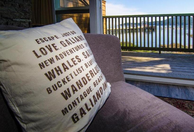 带皇后床的套间, Galiano Oceanfront Inn & Spa