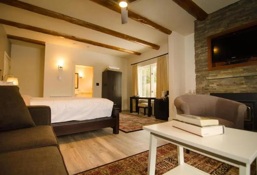 キングサイドベッドのスタンダードワンルーム, Galiano Oceanfront Inn & Spa