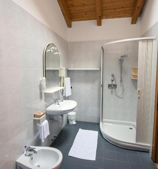 标准间, Garni Castel Ferari