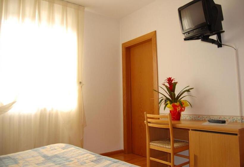 标准间, Garni Castel Ferari