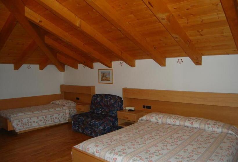 家庭间, Garni Castel Ferari