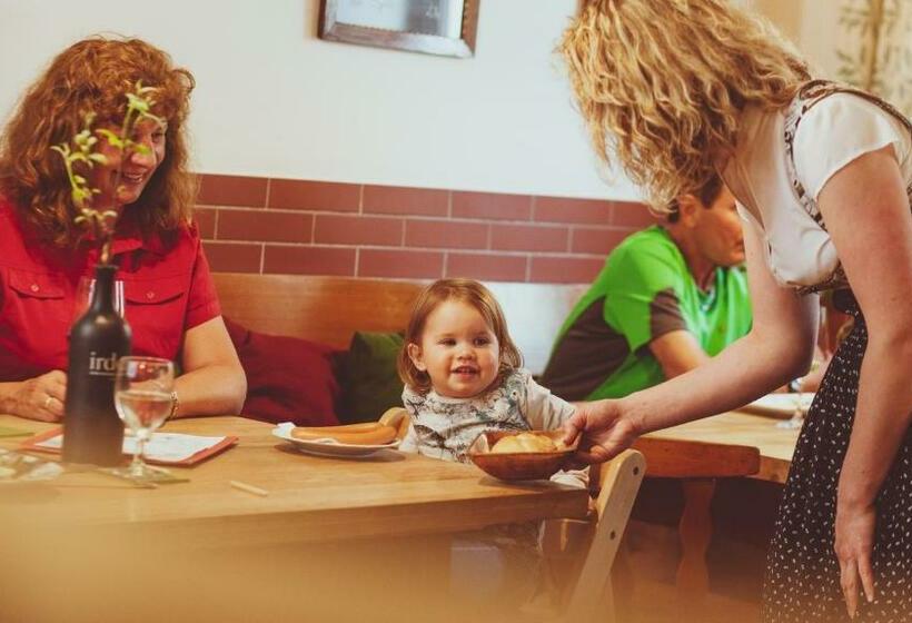 标准间, Hueber Der Wirt