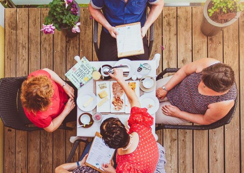 标准间, Hueber Der Wirt