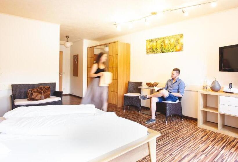 标准间带阳台, Hueber Der Wirt