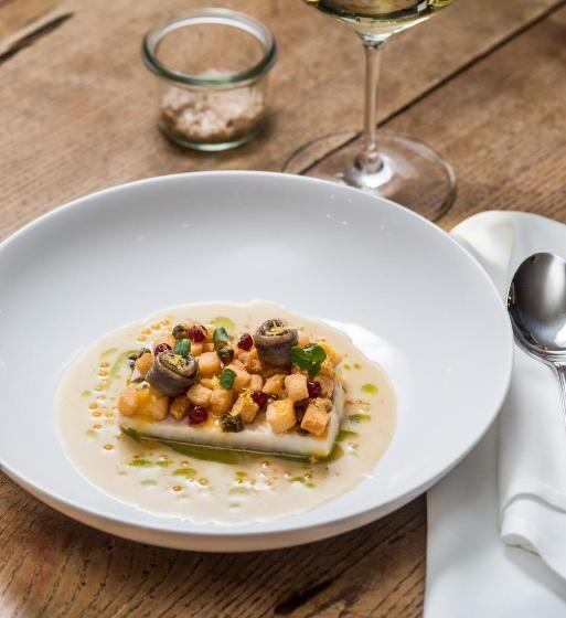 标准间带阳台, Hueber Der Wirt