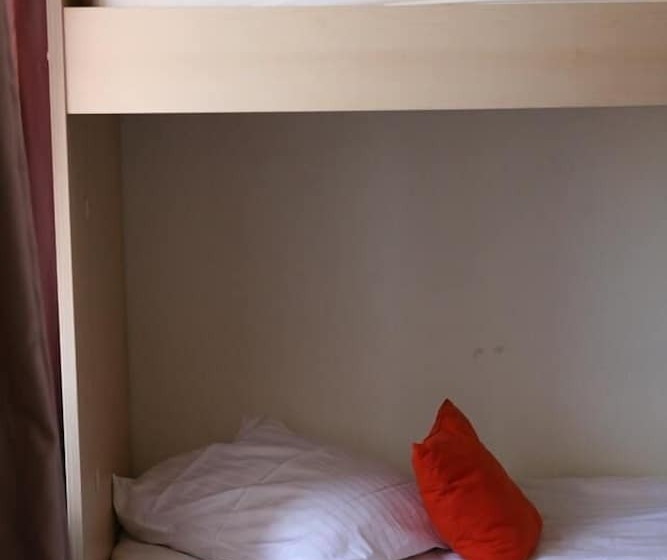 スタンダード４人部屋, La Maison Ernenwein