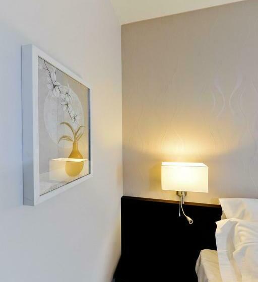 חדר סטנדרט לשלושה, Le Saint Pierre