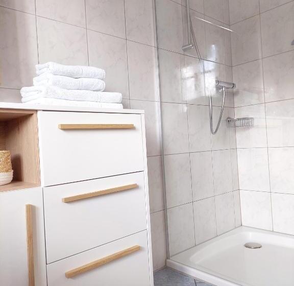 Апартаменты 3 Спальни, Weslhof