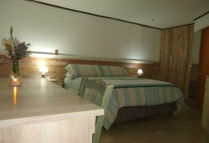 带阳台套房, Willy S Country Club Cauquenes