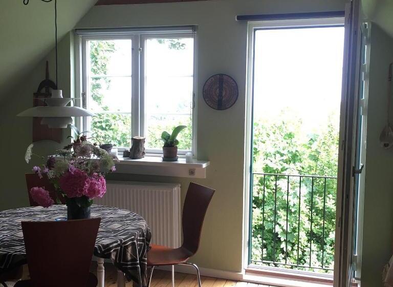 דירת חדר, Hørhaven B&b