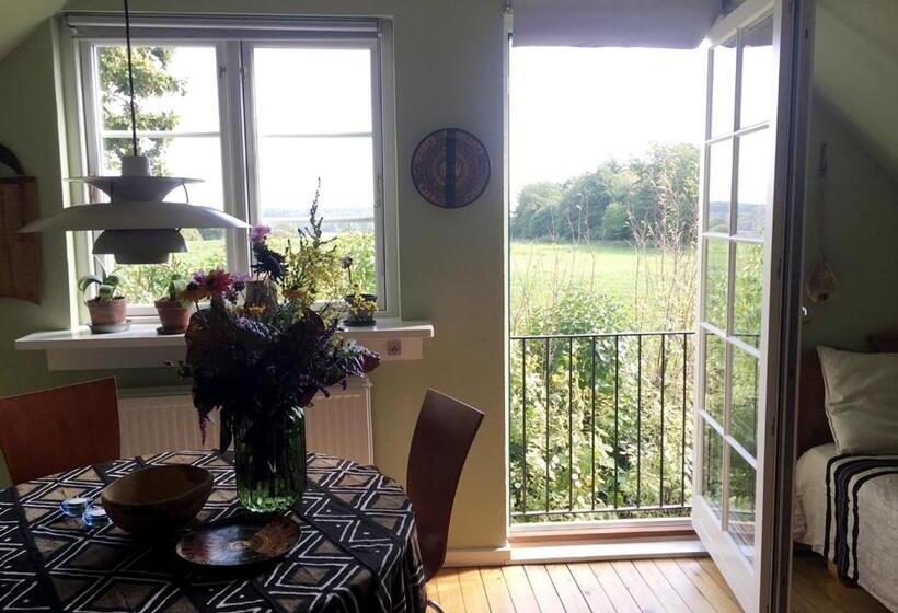 דירת חדר, Hørhaven B&b