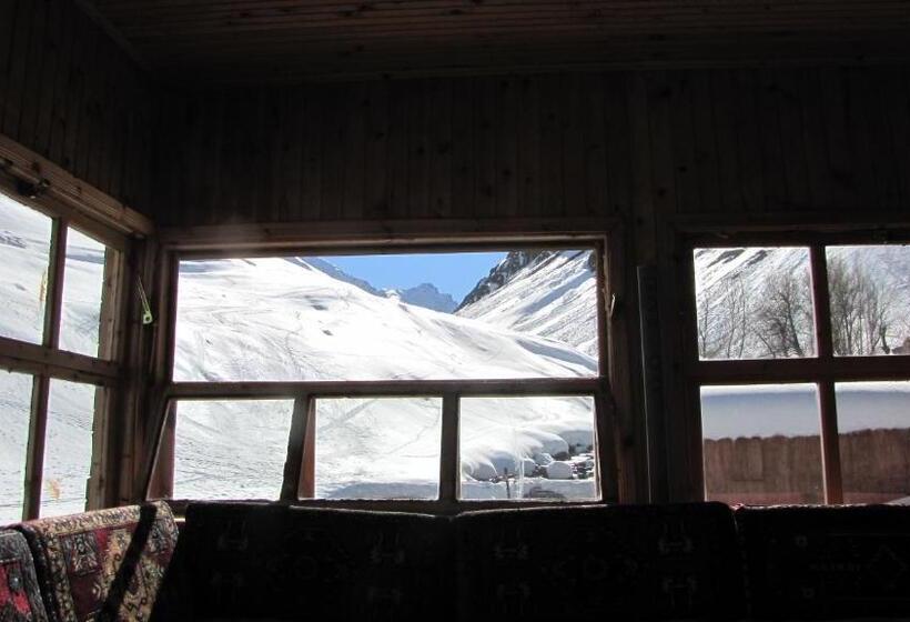 חדר סטנדרט, Kackar Pension