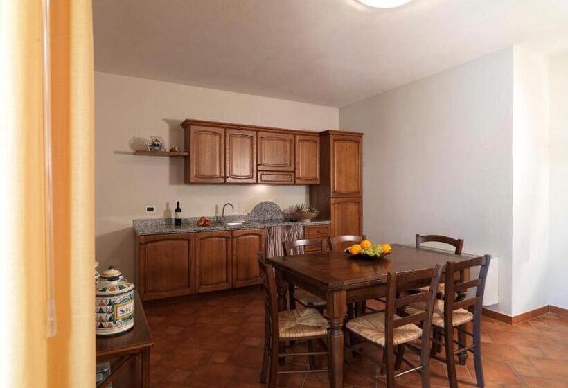 带2个卧室的公寓, Le Corti Del Sole Residence