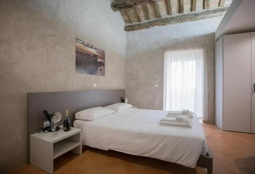 スタンダードルーム, Ostello Del Castello Di Santa Severa