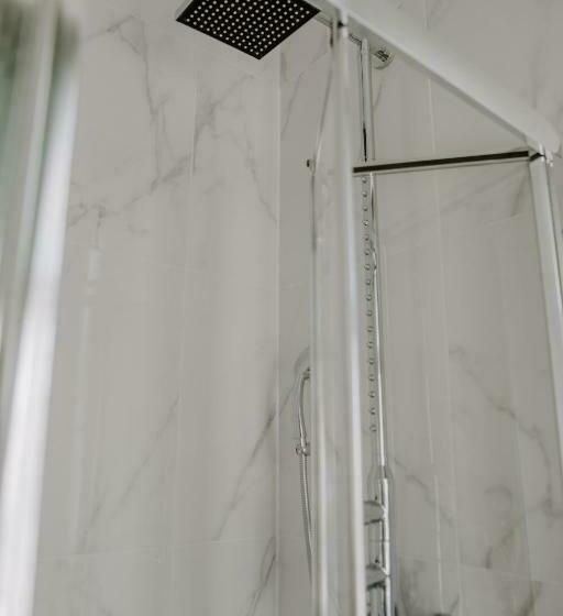 디럭스 룸, Allington Manor