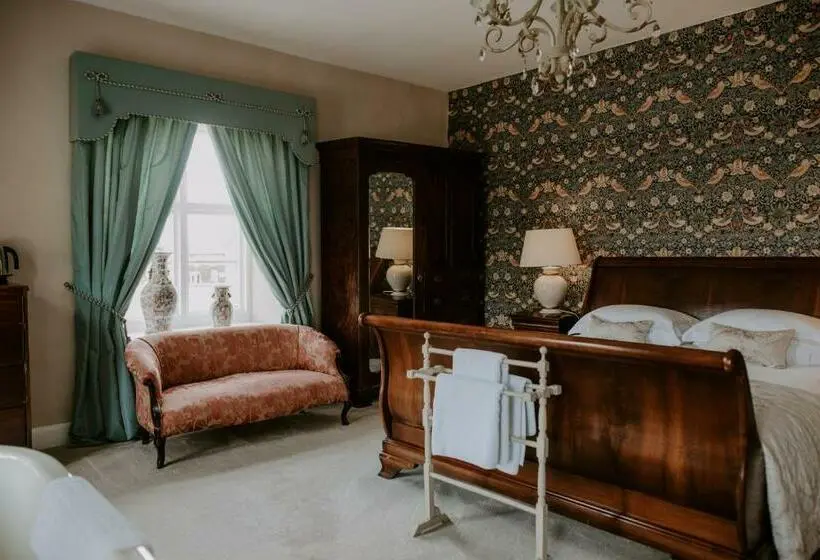 デラックスルーム, Allington Manor