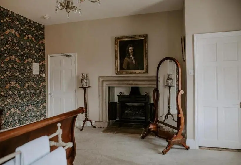 デラックスルーム, Allington Manor