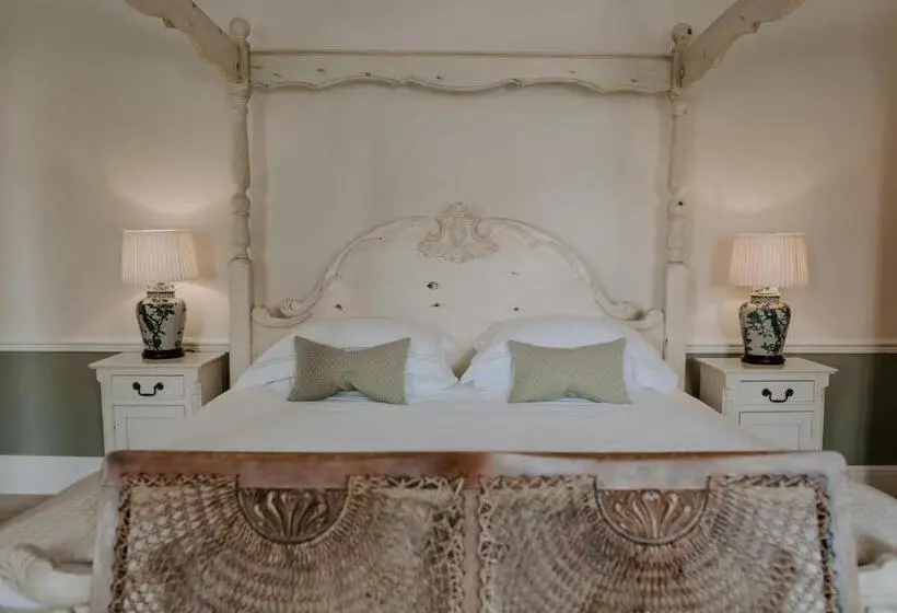 スーペリアールーム, Allington Manor