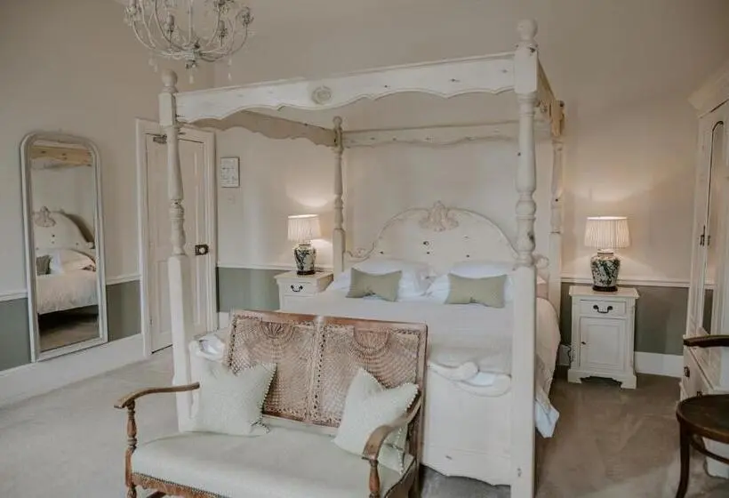 スーペリアールーム, Allington Manor