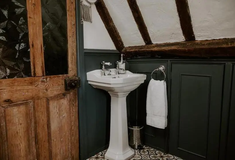 スタンダードルーム, Allington Manor