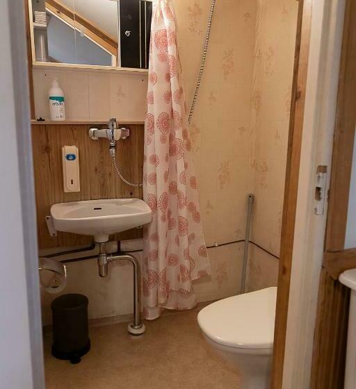 חדר סטנדרט, Aurantola