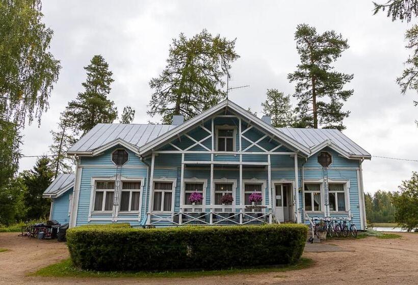 חדר סטנדרט, Aurantola