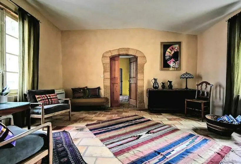 スイート, La Bastide Du Farfadet