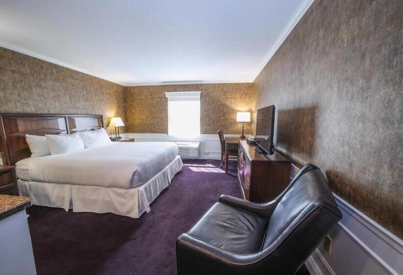 Номер Deluxe Кровать Кинг, The Grand Resort