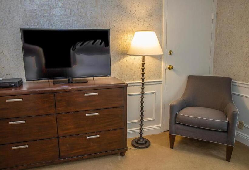 Номер Deluxe, The Grand Resort