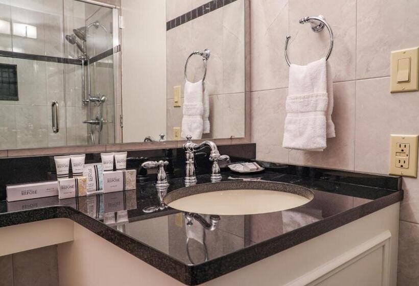 Люкс, The Grand Resort