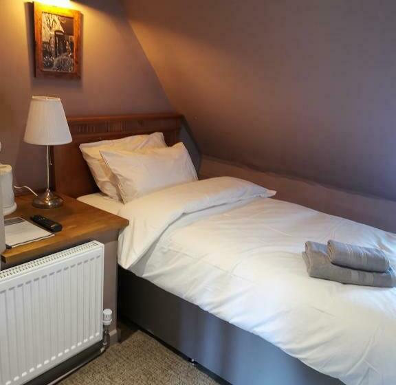 Номер Стандарт Индивидуальный, The Hollybush Inn And B&b