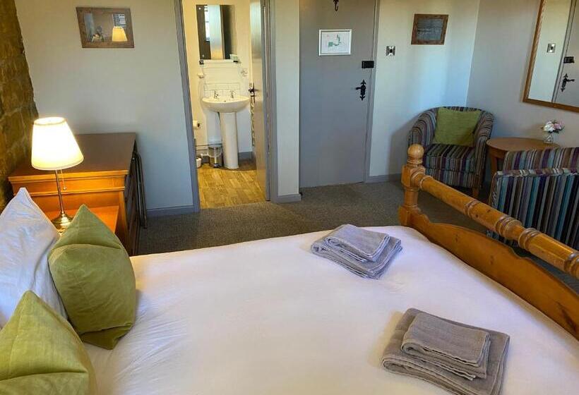 Номер Стандарт, The Hollybush Inn And B&b