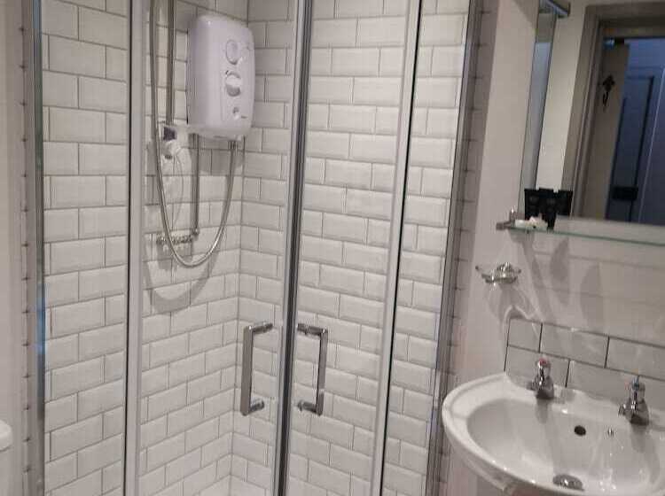 Номер Стандарт, The Hollybush Inn And B&b