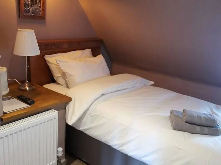 スタンダードシングルルーム, The Hollybush Inn And B&b
