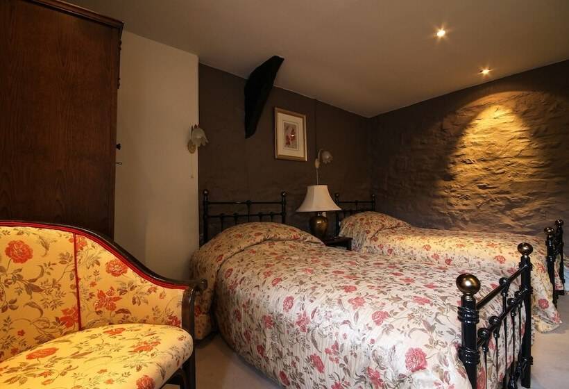 スタンダードルーム, The Oxenham Arms Hotel Devon