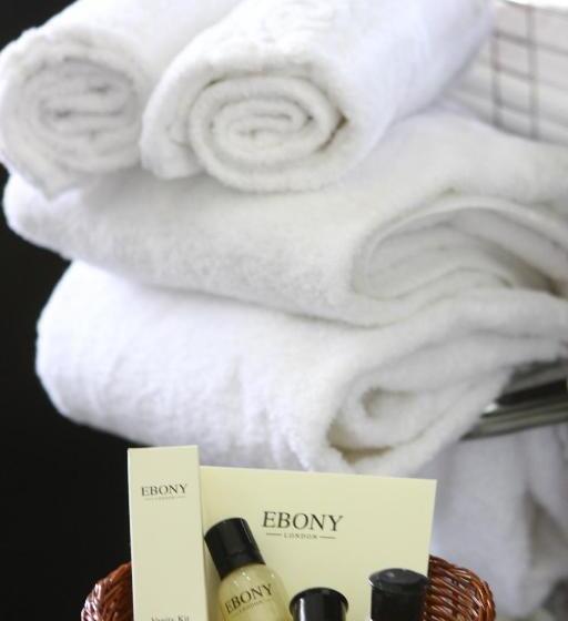 スーペリアールーム, The Oxenham Arms Hotel Devon