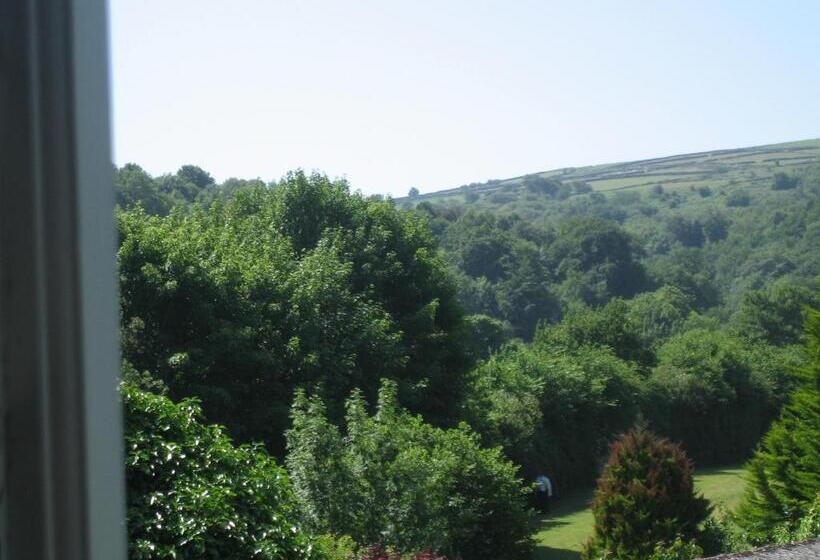 ガーデンビュースタンダードルーム, The Oxenham Arms Hotel Devon