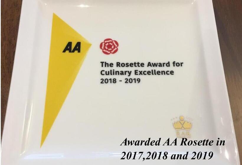 キングサイズベッドのスタンダードルーム, The Oxenham Arms Hotel Devon