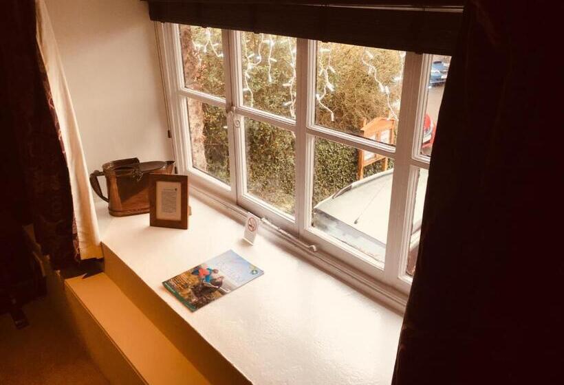 スーペリアールーム, The Oxenham Arms Hotel Devon