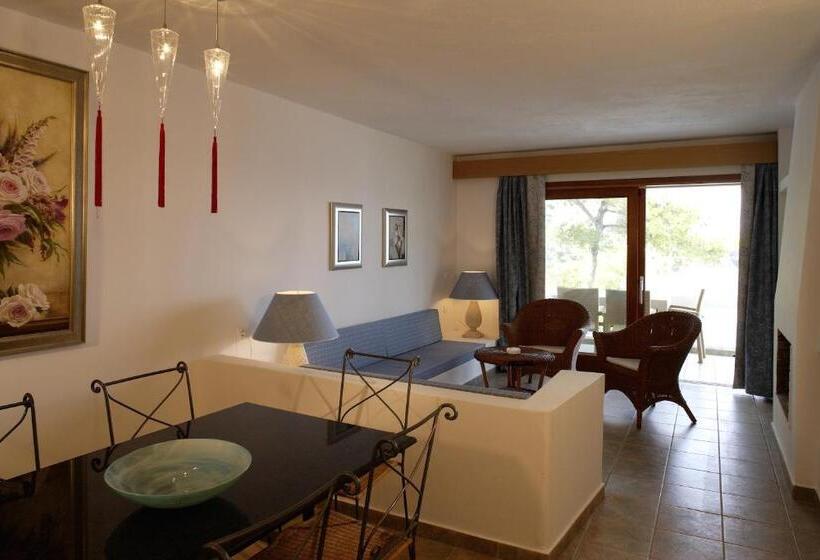 2 Bedrooms Suite Sea View, Cape Kanapitsa Hotel & Suites