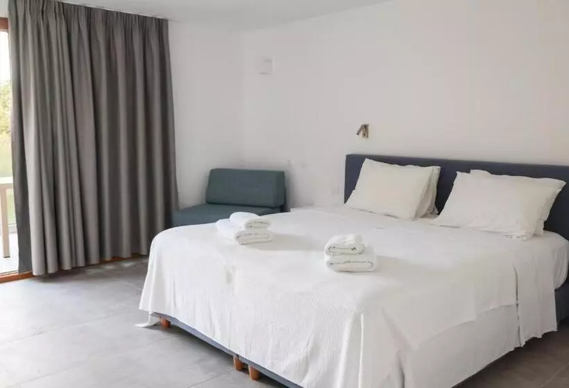 اتاق سوپریور با چشم‌انداز دریا, Cape Kanapitsa Hotel & Suites