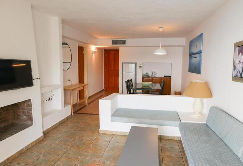 2 Bedrooms Suite Sea View, Cape Kanapitsa Hotel & Suites