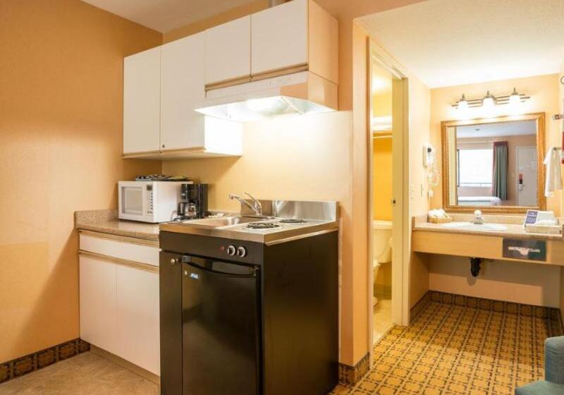 Номер Стандарт, Accent Inns Burnaby