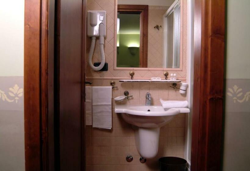 Standard Single Room