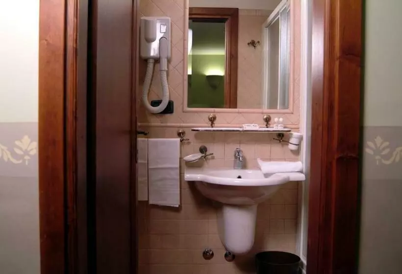 Standard Single Room